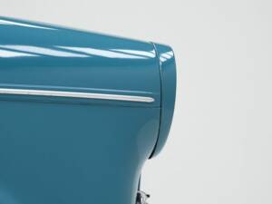 Bild 12/15 von Piaggio ACMA Vespa 400 (1958)