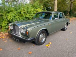 Imagen 2/50 de Rolls-Royce Silver Shadow II (1979)