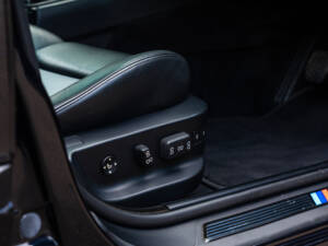 Image 45/56 of BMW M5 (2000)