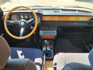 Imagen 15/20 de Alfa Romeo Alfetta 1.8 (1974)