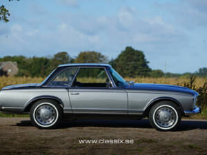 Imagen 18/34 de Mercedes-Benz 280 SL (1970)