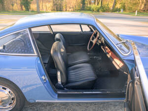 Image 22/49 of Porsche 911 2.0 (1964)