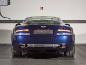 Aston Martin DB 9 - Heck