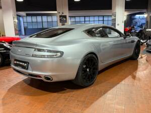 Immagine 6/42 di Aston Martin Rapide (2011)