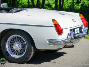 Bild 32/47 von MG MGB (1970)