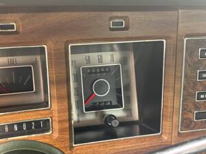 Image 18/20 of Lincoln Continental Mark IV (1973)
