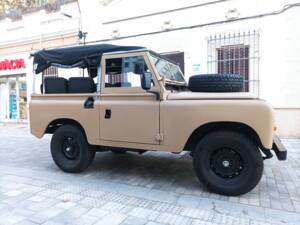 Bild 7/27 von Land Rover 88 (1978)