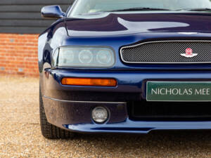 Immagine 31/99 di Aston Martin V8 Volante (1999)