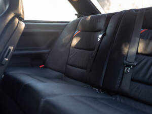 Image 15/42 of BMW M3 Sport Evo (1997)