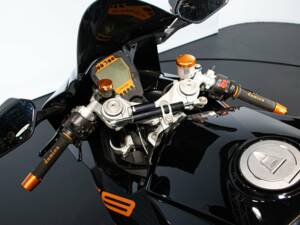 Bild 25/50 von KTM DUMMY (2011)