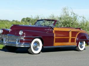 Bild 1/17 von Chrysler Windsor Town &amp; Country (1948)
