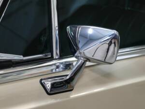 Immagine 13/27 di Mercedes-Benz 280 SE 4,5 (1971)