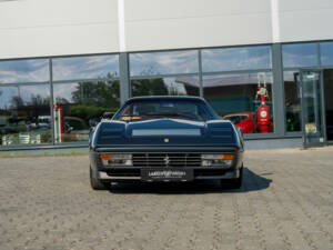 Image 22/36 de Ferrari 328 GTB (1986)