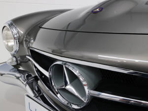 Image 4/25 of Mercedes-Benz 190 SL (1960)