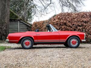 Bild 2/26 von Mercedes-Benz 280 SL (1971)