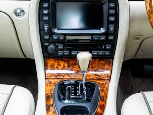 Bild 28/50 von Daimler Super Eight (2008)