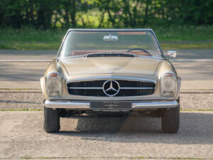 Image 7/36 of Mercedes-Benz 250 SL (1967)