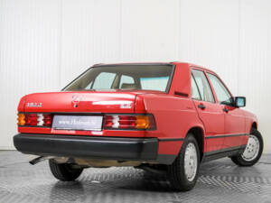 Bild 45/50 von Mercedes-Benz 190 D 2.2 (1984)