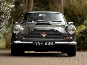 Image 25/50 of Aston Martin DB 4 (1962)
