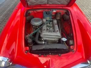 Afbeelding 27/33 van Alfa Romeo Giulia 1600 Spider (1963)