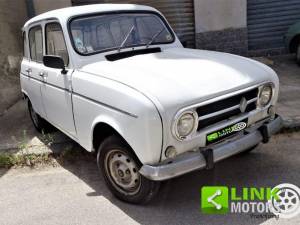 Image 2/9 of Renault R 4 (1971)