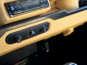 Immagine 27/34 di Land Rover Defender 110 (2000)