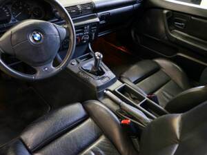 Immagine 18/23 di BMW 323ti Compact (1998)