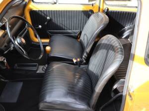 Bild 24/44 von FIAT 500 L (1970)