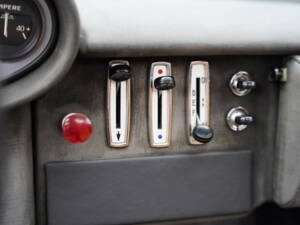 Image 22/50 of Ferrari Dino 246 GT (1972)