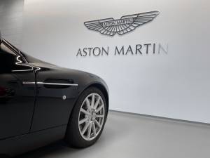 Bild 6/35 von Aston Martin V12 Vanquish S (2006)