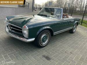 Image 33/45 de Mercedes-Benz 280 SL (1970)