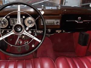 Image 5/5 of Mercedes-Benz 220 Cabriolet B (1952)