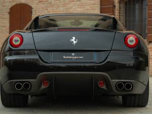 Bild 6/50 von Ferrari 599 GTB Fiorano (2008)
