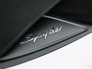 Image 27/70 of Porsche Boxster Spyder (2015)