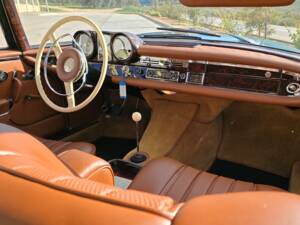 Immagine 24/40 di Mercedes-Benz 300 SE (1964)