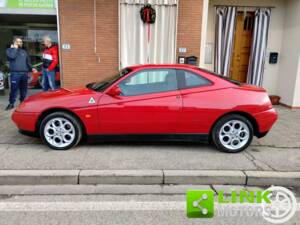 Imagen 9/10 de Alfa Romeo GTV 2.0 Twin Spark (1997)