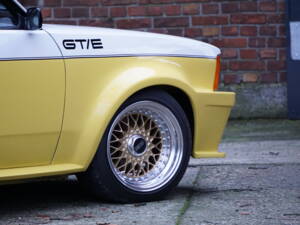 Afbeelding 9/30 van Opel Kadett 2,0 EH GT&#x2F;E (1978)