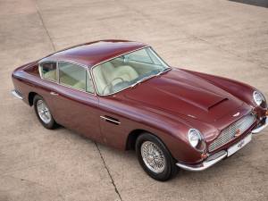 Imagen 11/14 de Aston Martin DB 6 (1968)