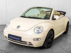 Image 18/50 of Volkswagen New Beetle 2.0 (2004)