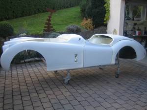 Image 11/19 of Jaguar XK 140 OTS (1954)