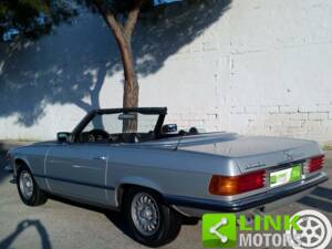 Image 10/10 of Mercedes-Benz 350 SL (1973)