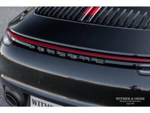 Immagine 30/34 di Porsche 911 Carrera (2020)
