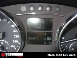 Image 11/15 de Mercedes-Benz R 500 4MATIC (2006)