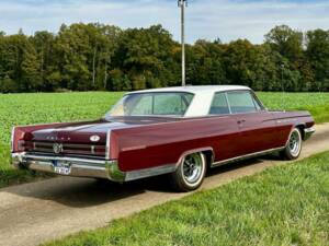 Immagine 6/7 di Buick Electra 225 Hardtop (1963)