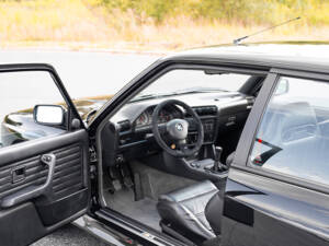 Image 74/91 de BMW M3 Sport Evo (1990)