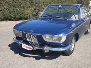 Image 11/49 of BMW 2000 CS (1968)