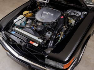 Image 35/36 of Mercedes-Benz 560 SL (1987)