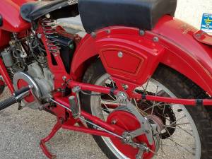 Imagen 14/19 de Moto Guzzi DUMMY (1949)