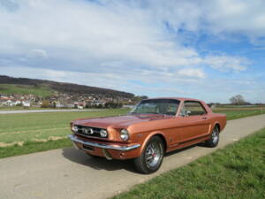 Image 1/19 of Ford Mustang 289 (1966)