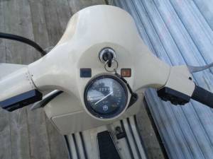 Image 9/16 of Piaggio DUMMY (1982)